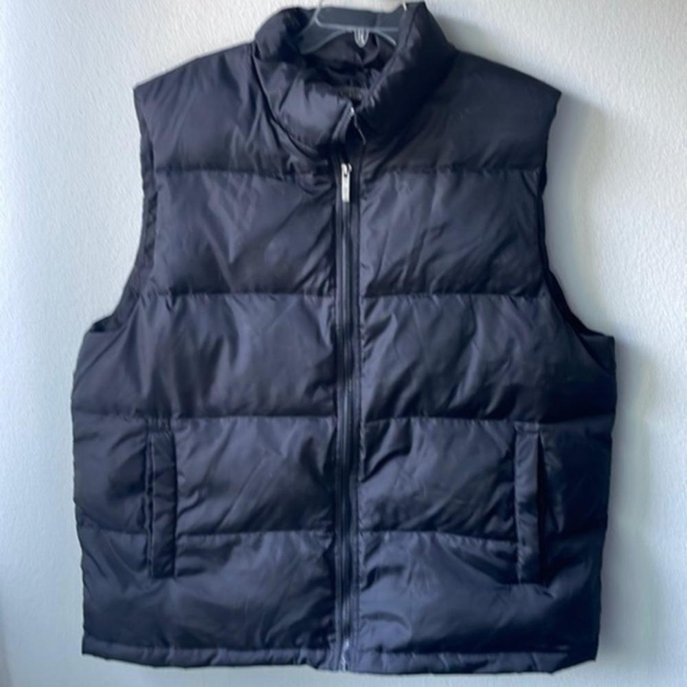 Kenneth Cole vest men’s size extra large down black puffer vest